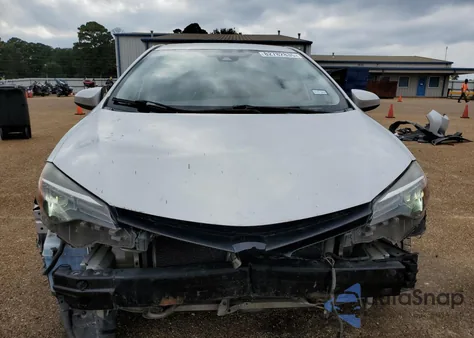 2019 Toyota Corolla L z USA, uszkodzony, nr VIN 5YFBURHE9KP885213